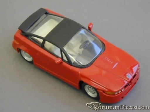 Alfa Romeo ES30 Zagato 1990.jpg