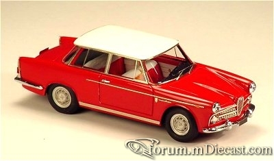 Alfa Romeo 2000 Gran Luce Bertone Ginevra 1959 Klaxon.jpg