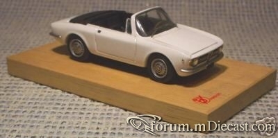 Alfa Romeo Giulia Sprint GTC 1965 BVFirenze.jpg