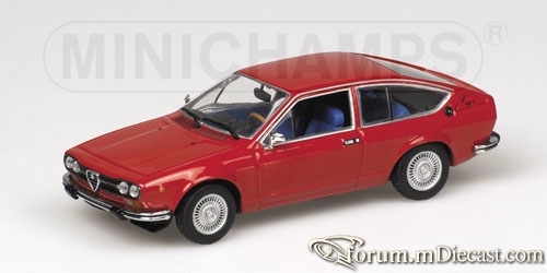 Alfa Romeo GTV 1976 Minichamps.jpg