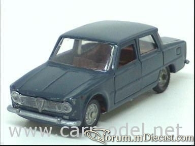 Alfa Romeo Giulia 4d 1971 Mebetoys.jpg
