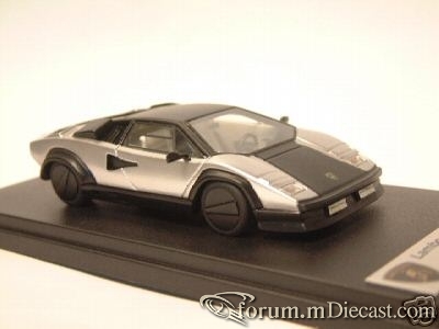 Lamborghini Countach LP500 1985 Looksmart.jpg