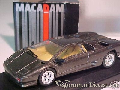 Lamborghini Diablo Macadam.jpg