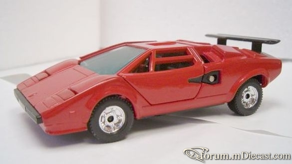 Lamborghini Countach 5000 King Star.jpg
