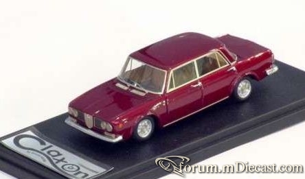 Lancia 2000 4d Klaxon.jpg