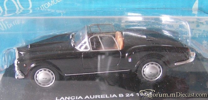 Lancia Aurelia B24 Spider 1954 De Agostini.jpg