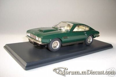 Aston Martin DBS V8 SMTS.jpg