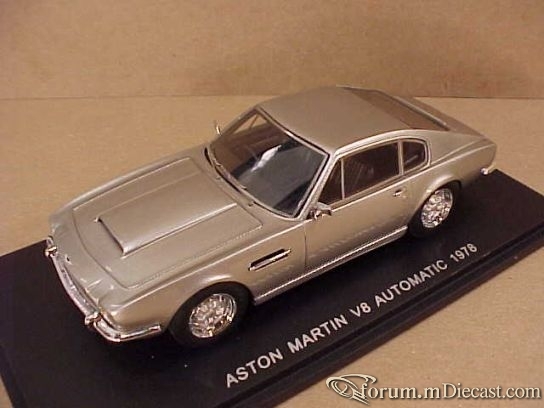 Aston Martin V8 1978 Spark.jpg