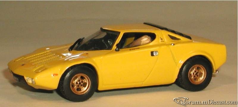 Lancia Stratos 1974 Vitesse.jpg