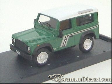 Land Rover Defender 90 1984 Giocher.jpg