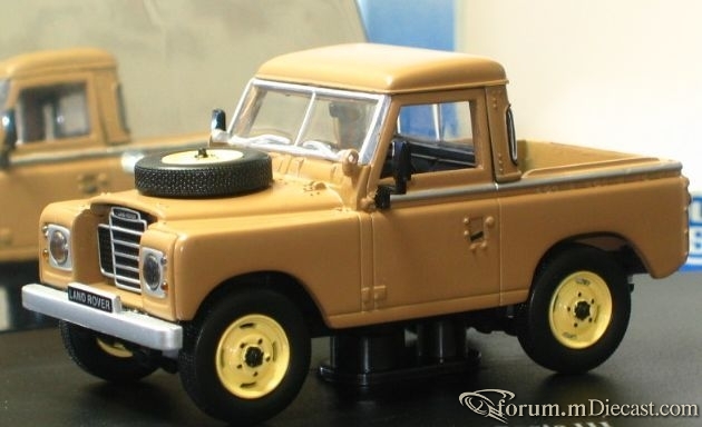 Land Rover Series II SWB Pickup 1958 Universal Hobbies.jpg