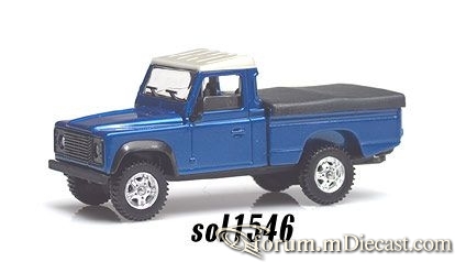 Land Rover Defender 110 Pickup 1983 Solido.jpg