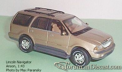 Lincoln Navigator 1998 Anson.jpg