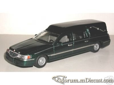 Lincoln Town Car 1998 Hearse ELC.jpg