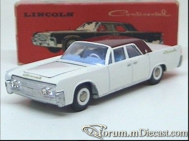 Lincoln Continental 1961 4d Tekno.jpg