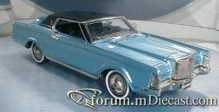 Lincoln Continental 1968 Coupe LegendaryMotorCars.jpg