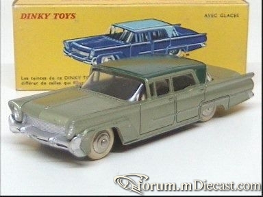 Lincoln Premier 1958 4d.jpg