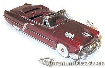 Lincoln Capri Cabrio-2.jpg