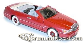 Lincoln Town Car 1998 Cabrio.jpg