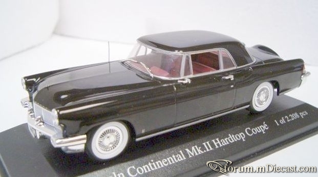 Lincoln Continental 1956 Coupe Minichamps.jpg
