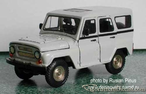 UAZ 31514 UAZ-Pinus.jpg