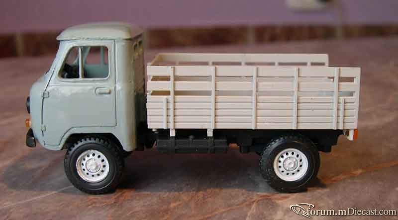 UAZ 33036 Shevernitski.jpg