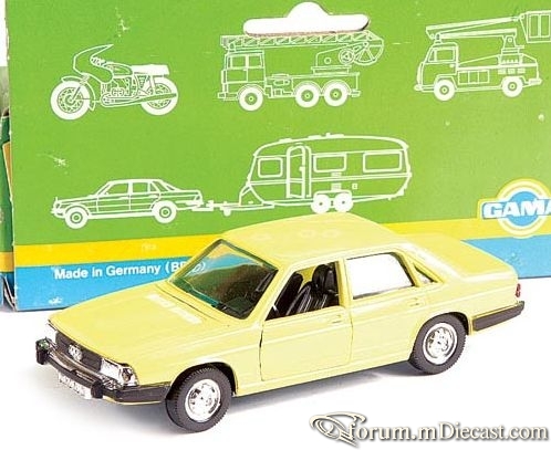 Audi C2 100 4d 1976 Gama.jpg
