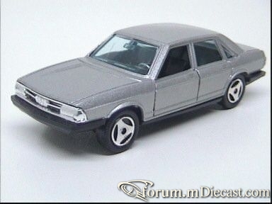 Audi C2 100 4d 1976 Mebetoys.jpg