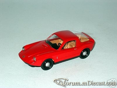 SAAB Sonett II Coupe Somerville.jpg