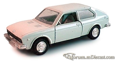 Seat 128 Coupe 1976 Mira.jpg