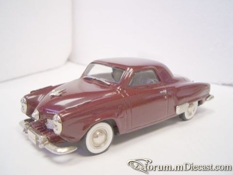 Studebaker Commander Coupe 43th Avenue.jpg