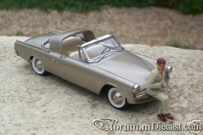 Studebaker Champion Starliner Landaulet.jpg