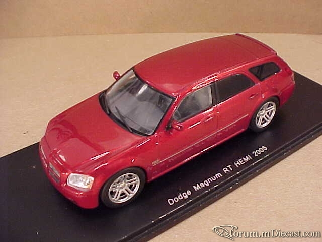 Dodge Magnum RT 2005 Spark.jpg