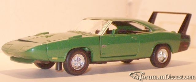 Dodge Charger Daytona Road Champs.jpg