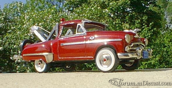 Dodge D500 Tow.jpg
