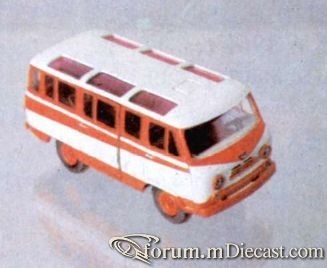 UAZ 450 Bus-1.jpg