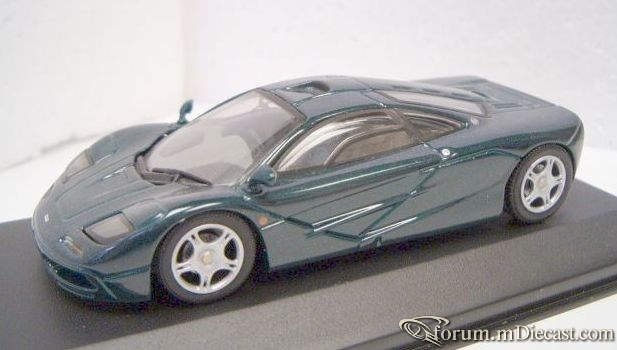 McLaren F1 GTR 1996 Minichamps.jpg