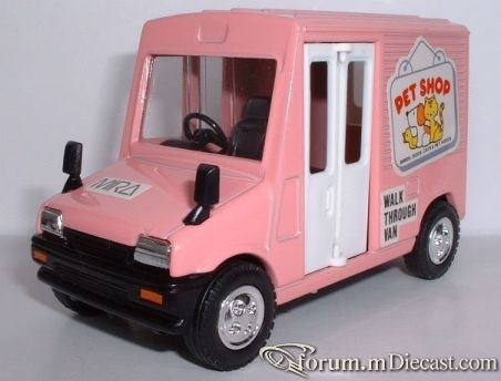 Daihatsu Mira Van Diapet.jpg