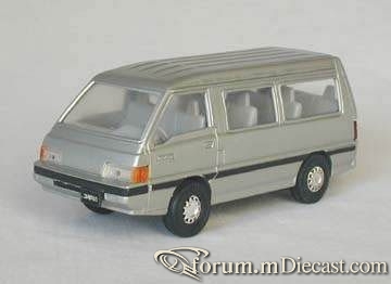 Hyundai Grace.jpg