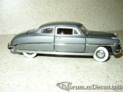 Hudson Hornet 1951 2d TeamCaliber-ProBuilt.jpg