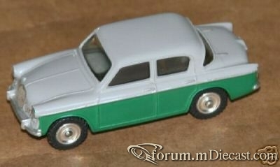 Singer Gazelle 1963 Dinky.jpg