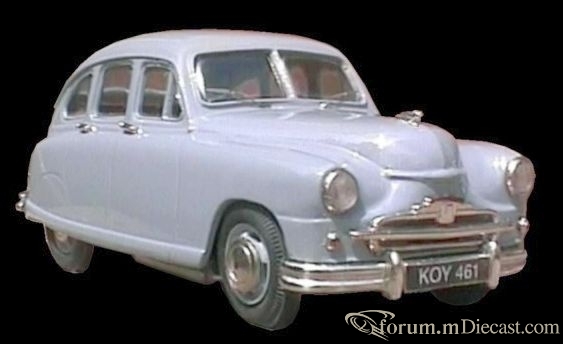 Standard Vanguard I 4d.jpg