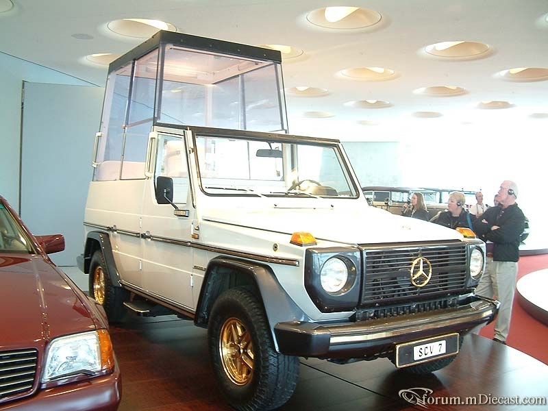 W460 Papamobile II