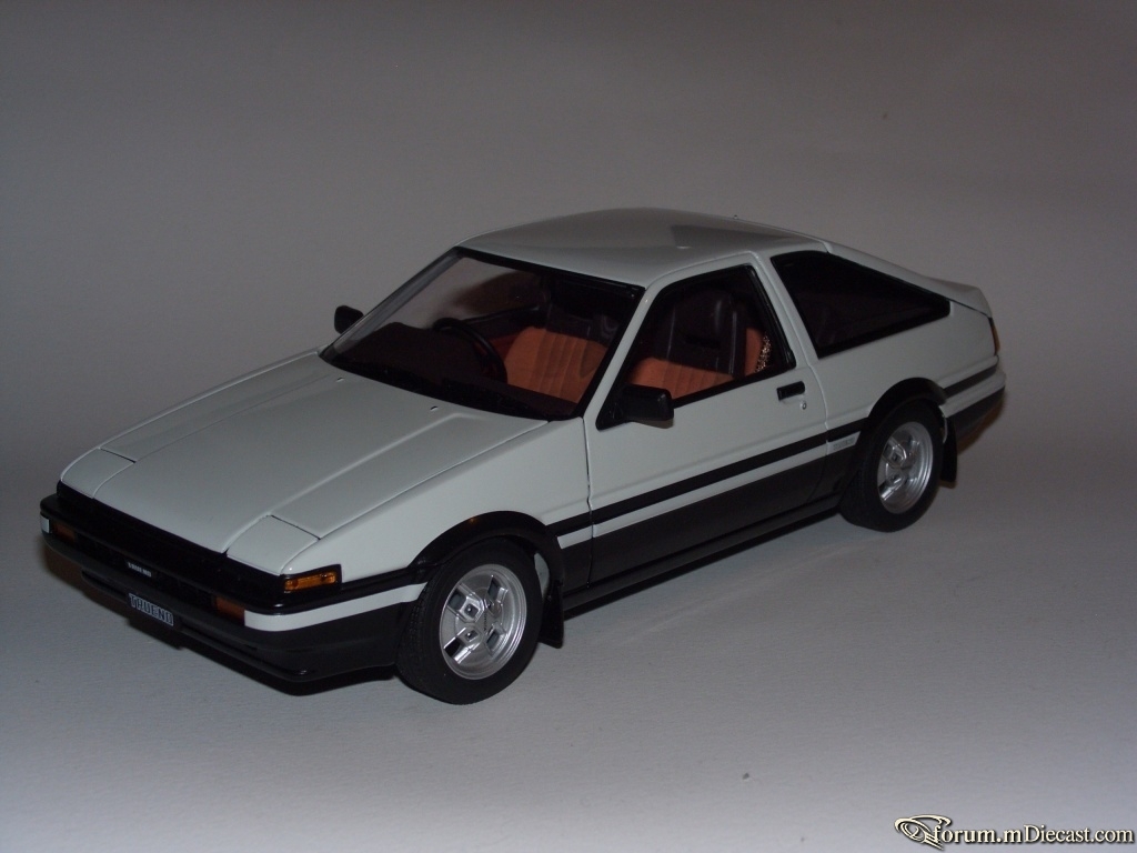 TOYOTA Sprinter Trueno GT APEX (AE-86) AA