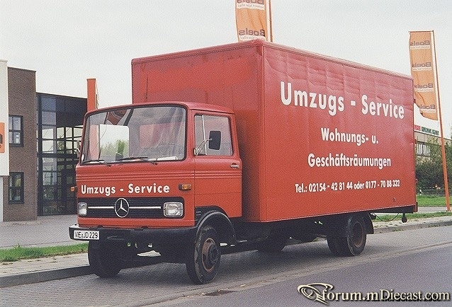 LP809-Koffer-Lkw-Umzugs-Service-rot.jpg
