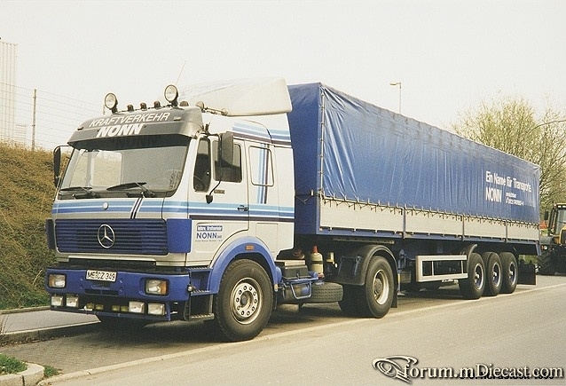 1635-Pritschensattelzug-Nonn-silbern.jpg