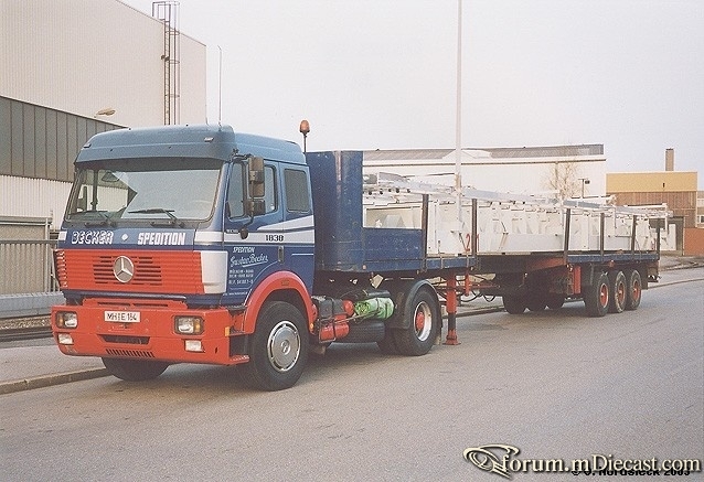 1838SK-Rungensattelzug-Becker-blau.jpg