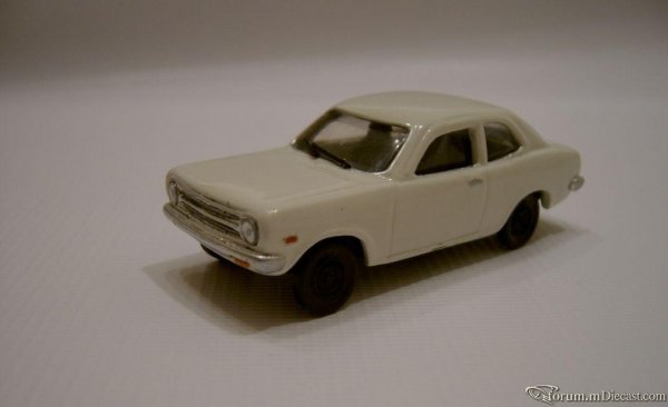 Nissan Sunny Hand Made