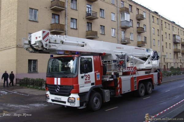 АКП-53 (MB-3332 6х4) BRONTO SKYLIFT F53RL  ПЧ №29 -15.JPG