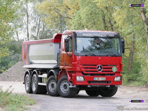 mercedes_actros_4146_2006_1.jpg